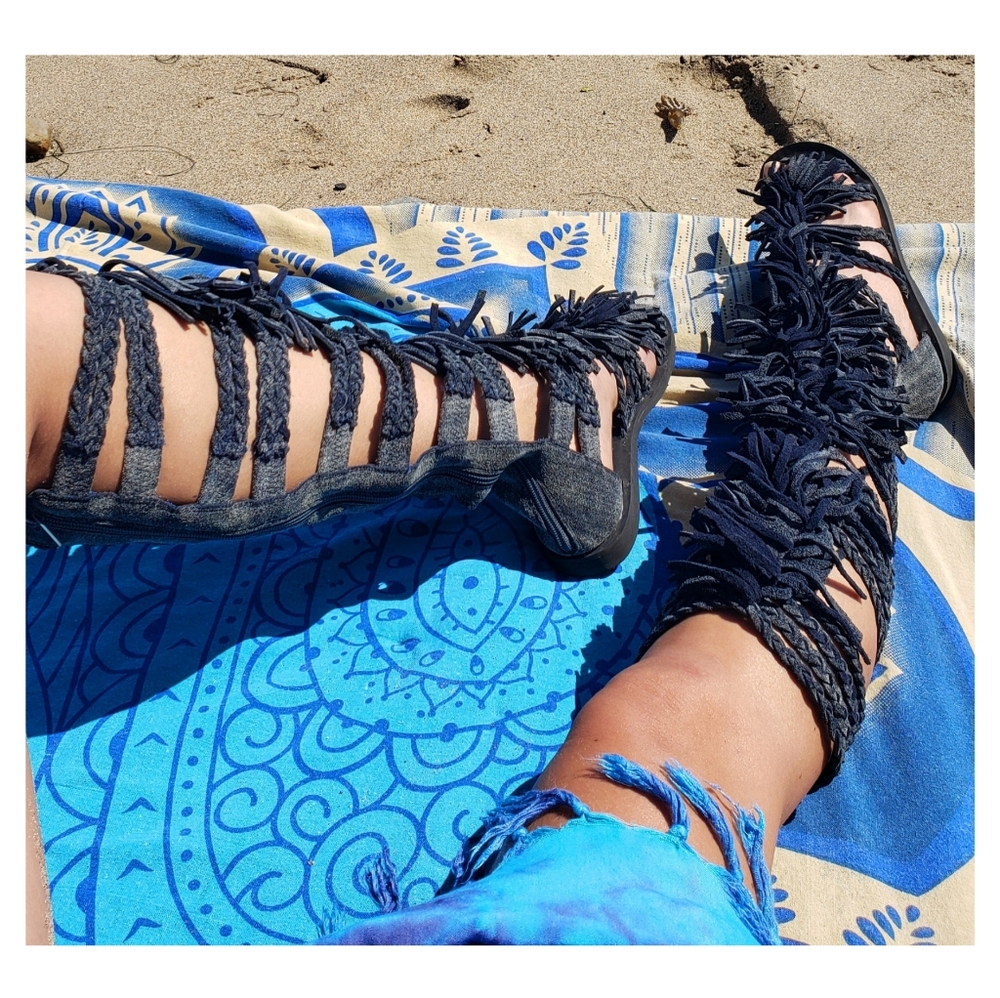 JEFFREY CAMPBELL π¦ blue suede gladiator sz 8 - Picture 1 of 8